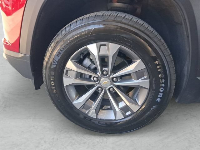 Used 2026 Chevrolet Equinox LT w/ Safety and Technology Package FWD image 29