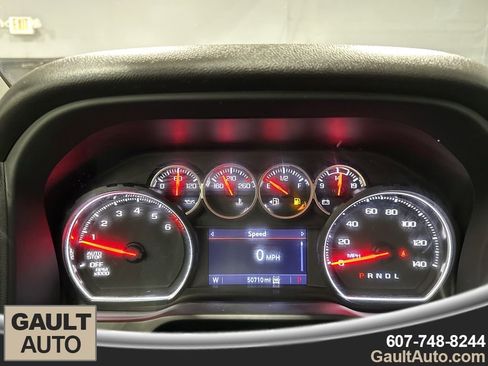 Used 2022 Chevrolet Silverado 1500 RST image 9