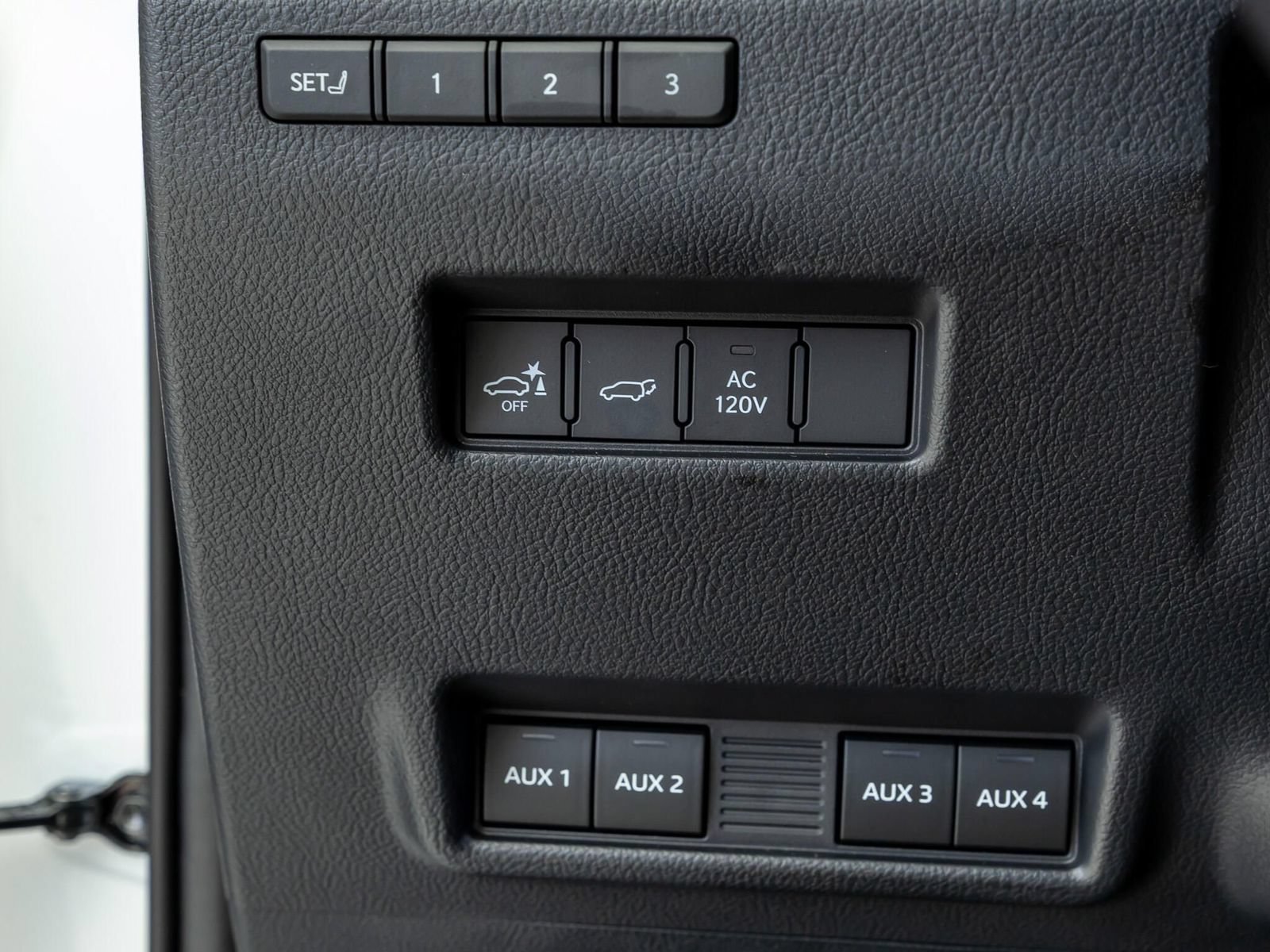 Used 2026 Lexus GX 550 AWD/4WD image 22