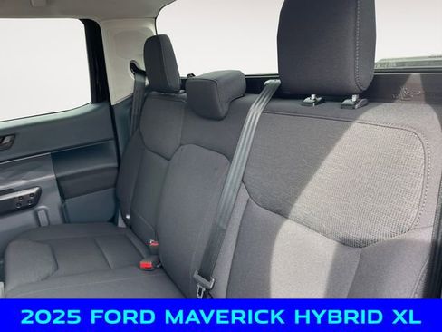New 2025 Ford Maverick XL image 13