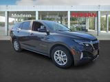 Used 2023 Chevrolet Equinox LT image 2