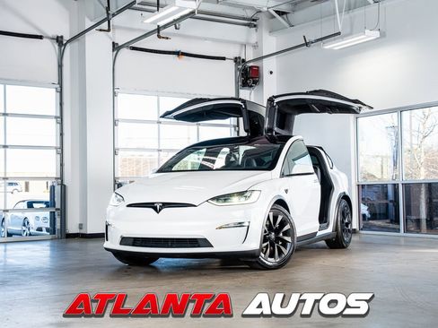 Used 2022 Tesla Model X image 1