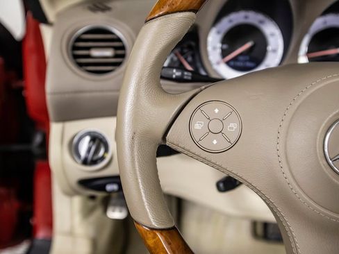 Used 2009 Mercedes-Benz SL 550 image 37