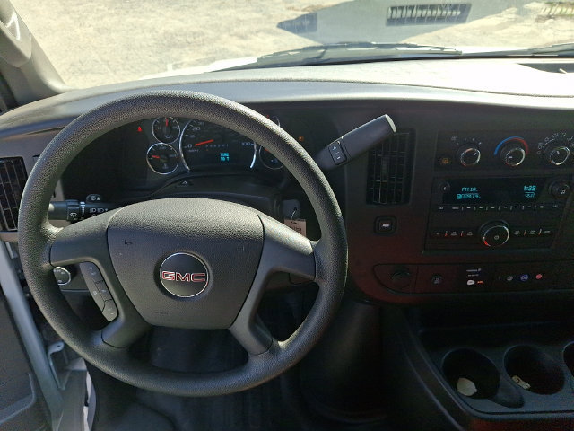 Used 2025 GMC Savana 2500 w/ Driver Convenience Package RWD image 3