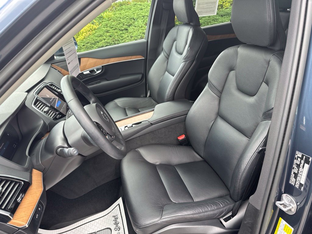 Used 2023 Volvo XC90 T8 Plus w/ Protection Package Premier AWD/4WD image 22