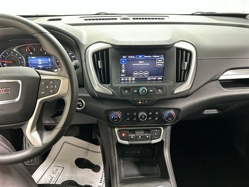 Certified 2023 GMC Terrain SLE w/ Driver Convenience Package AWD/4WD image 18