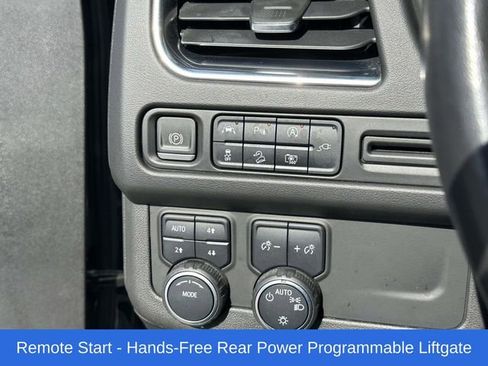 Used 2022 Chevrolet Tahoe Z71 w/ Luxury Package image 13