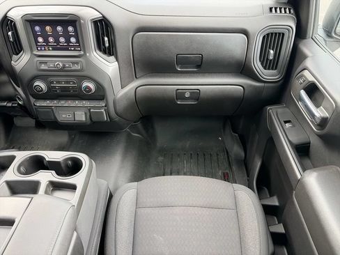 Used 2022 Chevrolet Silverado 1500 Custom RWD image 12