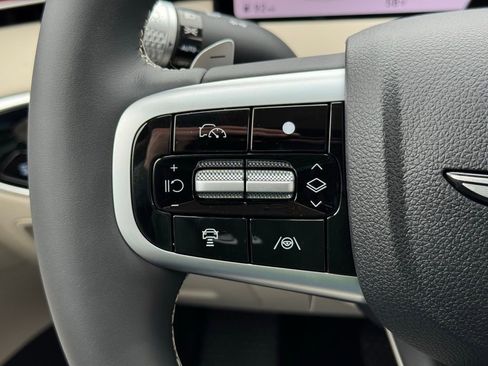 New 2026 Genesis GV70 2.5T Select image 28