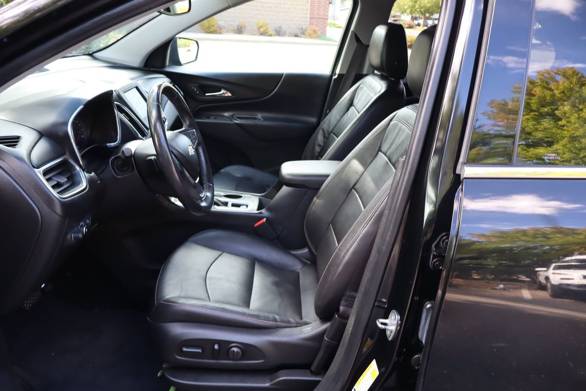 Used 2020 Chevrolet Equinox LT w/ Midnight Edition AWD/4WD image 19