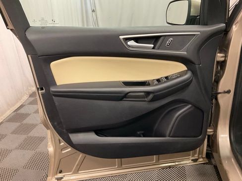 Used 2020 Ford Edge SEL w/ Convenience Package AWD/4WD image 10