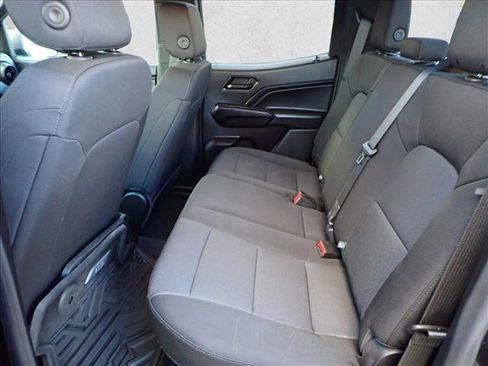Used 2024 Chevrolet Colorado W/T image 8