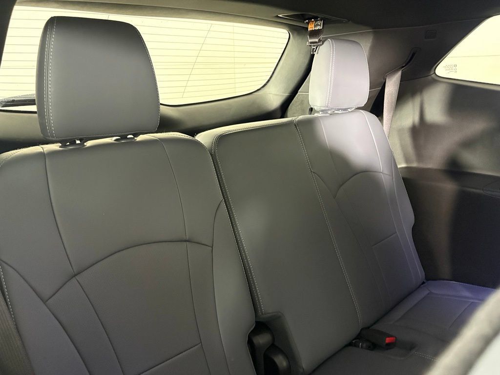 Certified 2023 Buick Enclave Essence w/ Experience Buick Package FWD image 21