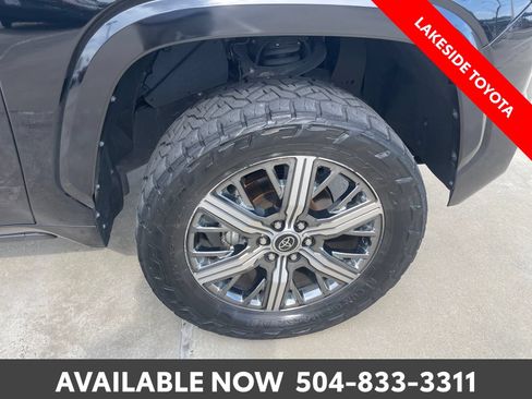 Used 2023 Toyota Tundra Capstone AWD/4WD image 10