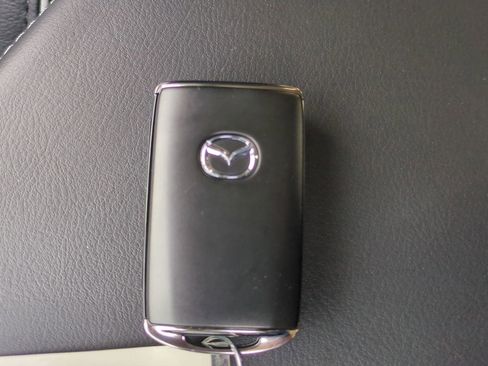 New 2025 MAZDA CX-5 AWD 2.5 S w/ Premium Plus Pkg image 28