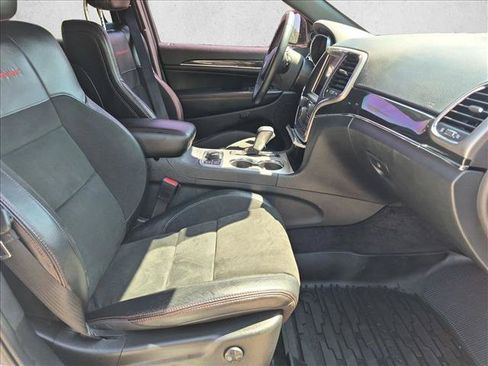 Used 2018 Jeep Grand Cherokee Trailhawk AWD/4WD image 22