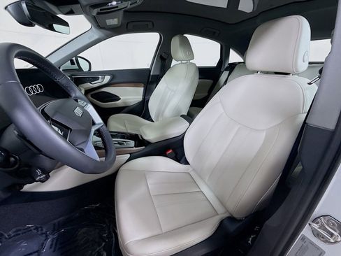 Used 2025 Audi A5 2.0T Premium w/ Convenience Package image 5