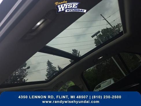 Used 2022 Buick Envision Essence w/ Technology Package I FWD image 14