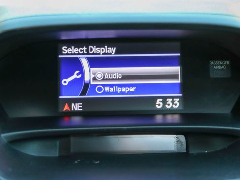 Used 2017 Acura RDX Sport Utility 4D image 35