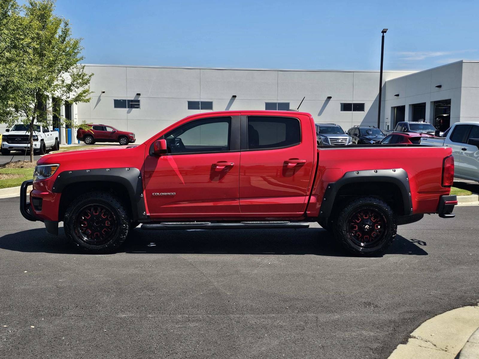 Used 2019 Chevrolet Colorado W/T w/ Custom Special Edition RWD image 13