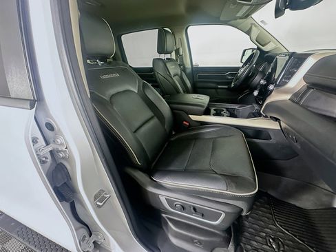 Used 2022 RAM 1500 Laramie image 30