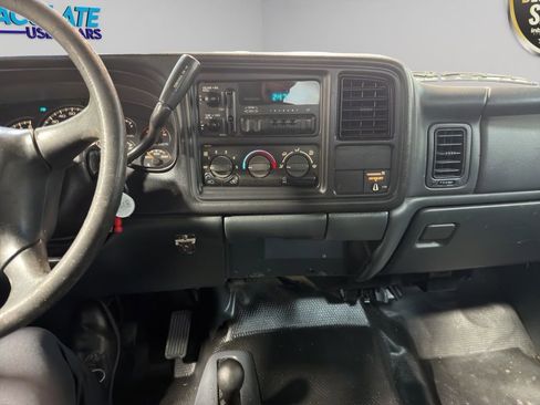 Used 2000 Chevrolet Silverado 1500 4x4 Extended Cab w/ Firm Ride Suspension Pkg image 13