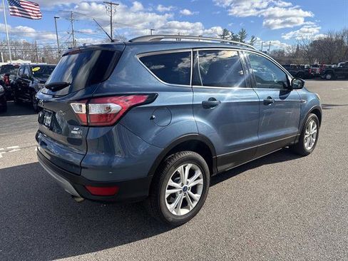 Certified 2018 Ford Escape SE image 8