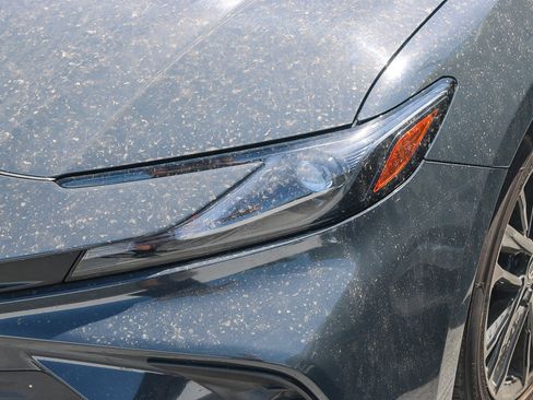 Used 2025 Toyota Camry SE FWD image 6