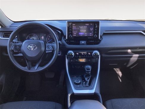 Used 2019 Toyota RAV4 XLE image 10
