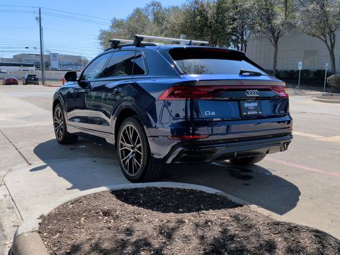 Used 2019 Audi Q8 Premium Plus w/ Premium Plus image 8