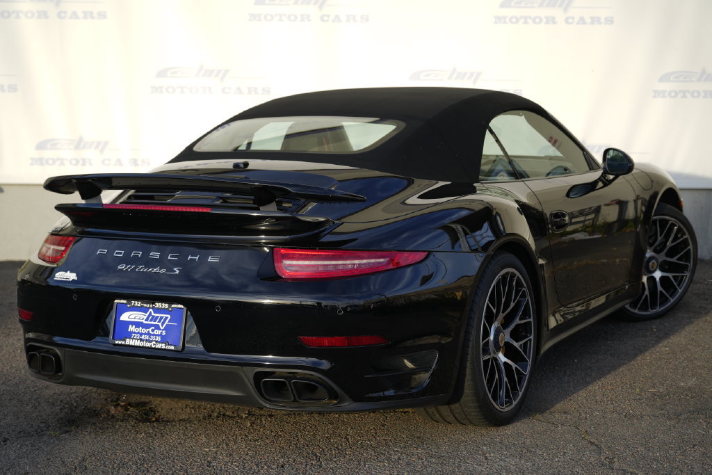 Used 2014 Porsche 911 Turbo S AWD/4WD image 4