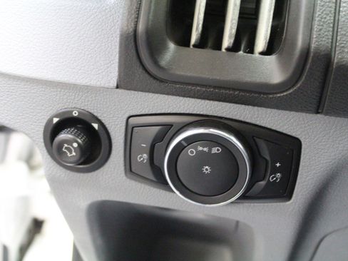 Used 2018 Ford Transit 250 130 Low Roof w/ Exterior Upgrade Package image 10