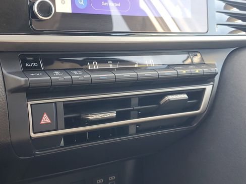 Certified 2025 Toyota Camry LE FWD image 27