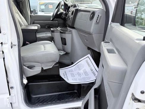 Used 2012 Ford E-150 and Econoline 150 w/ Commercial Cargo Van Pkg RWD image 14