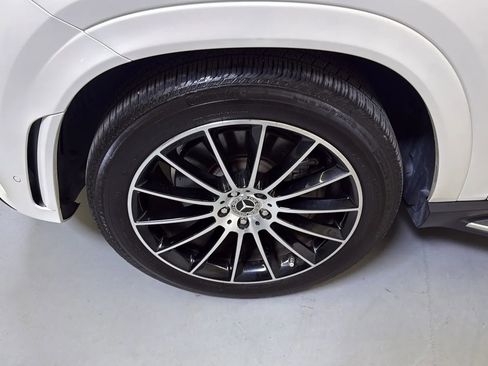 Used 2023 Mercedes-Benz GLE 450 4MATIC w/ AMG Line Exterior image 33