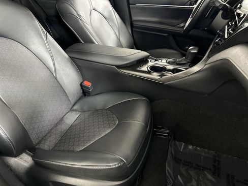 Used 2024 Toyota Camry XSE image 25