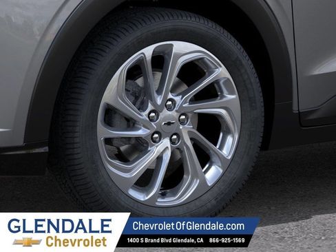 New 2027 Chevrolet Bolt LT w/ Comfort Package FWD image 9