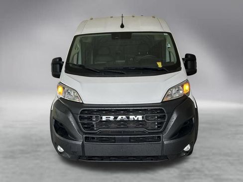 Used 2025 RAM ProMaster 2500 w/ Convenience Group FWD image 12
