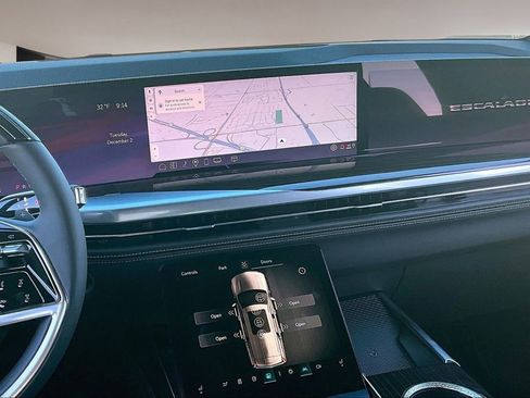 New 2026 Cadillac Escalade Luxury w/ Touring Package image 7