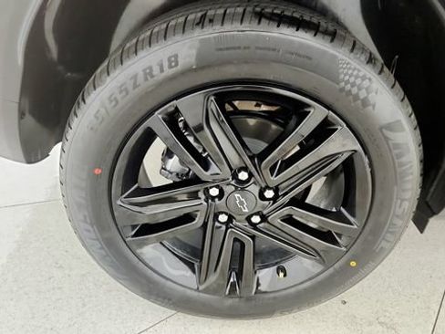 Used 2024 Chevrolet Trax ACTIV w/ Sunroof Package FWD image 76
