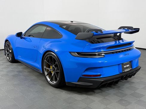 Certified 2022 Porsche 911 GT3 RWD image 3