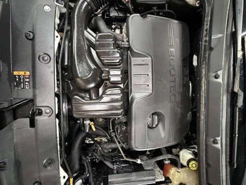Used 2015 Buick Verano Leather w/ Experience Buick Package FWD image 28