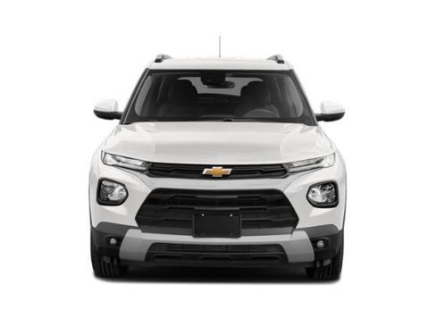 Used 2021 Chevrolet TrailBlazer LS w/ LPO, Blackout Package FWD image 7