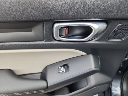 Used 2022 Honda Civic EX-L image 38
