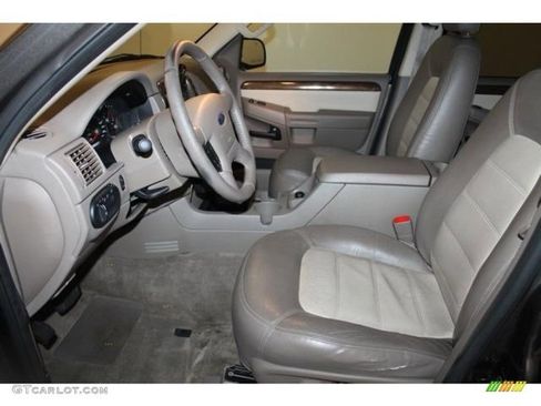 Used 2005 Ford Expedition Eddie Bauer image 3
