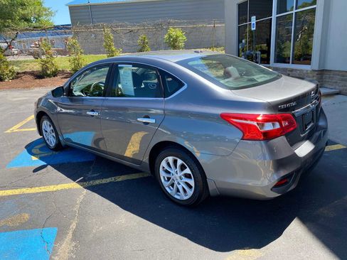 Used 2018 Nissan Sentra SV FWD image 4