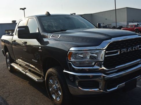 Used 2023 RAM 2500 Big Horn w/ Cold Weather Group AWD/4WD image 2