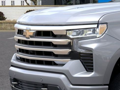 New 2026 Chevrolet Silverado 1500 High Country AWD/4WD image 13