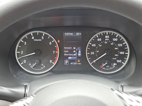Used 2021 Nissan Sentra S FWD image 29