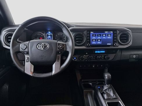 Used 2023 Toyota Tacoma TRD Off-Road w/ Technology Package AWD/4WD image 25